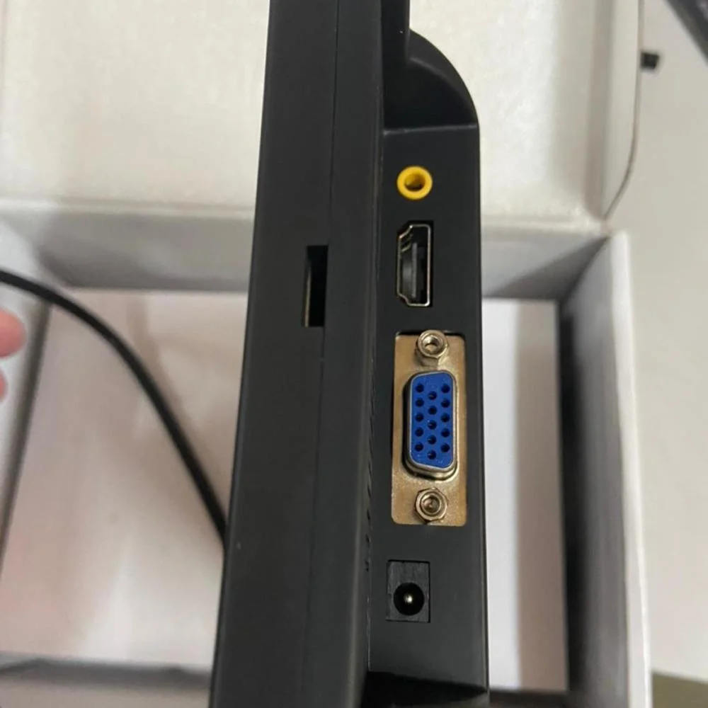 Monitor Profissional Generico 7" WVGA 60Hz TN - A25 - Imagem 4